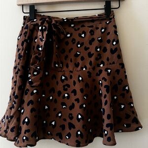 Vestique Brown Leopard Skort